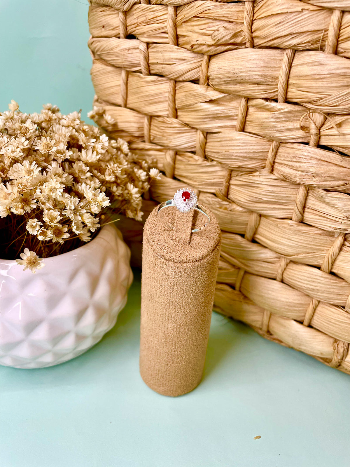 Anel Luza de Gota Cravejada com Ponto de Luz Color em Prata 925