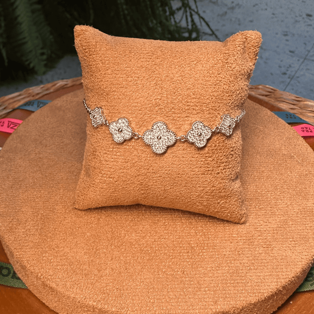 Pulseira Luza Cinco Trevos Cravejados de Zircônia em Prata 925