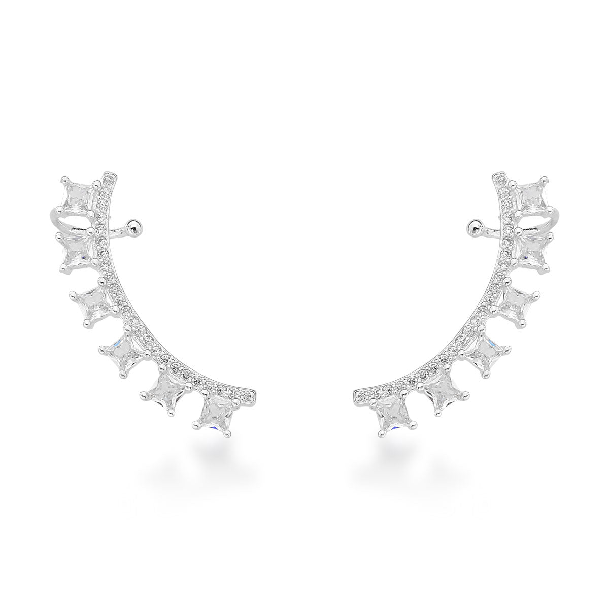 Brinco Luza Ear Cuff com Piercing Fake Cravejado de Zircônias Quadradas em Prata 925