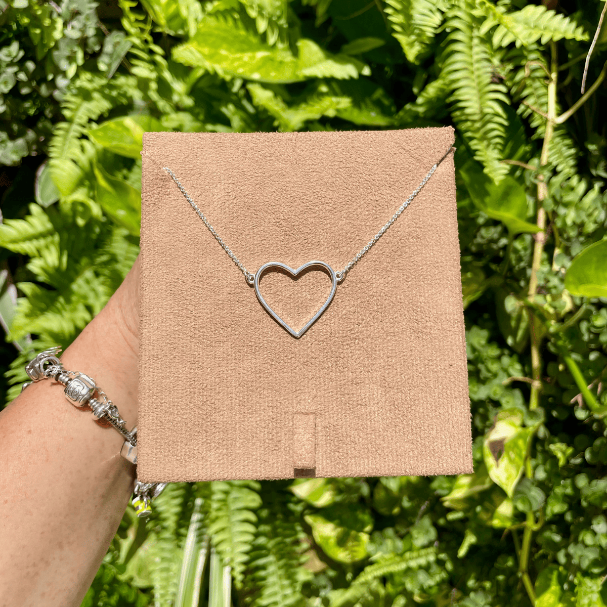 Pulseira Coração Vazado Liso Luza em Prata 925