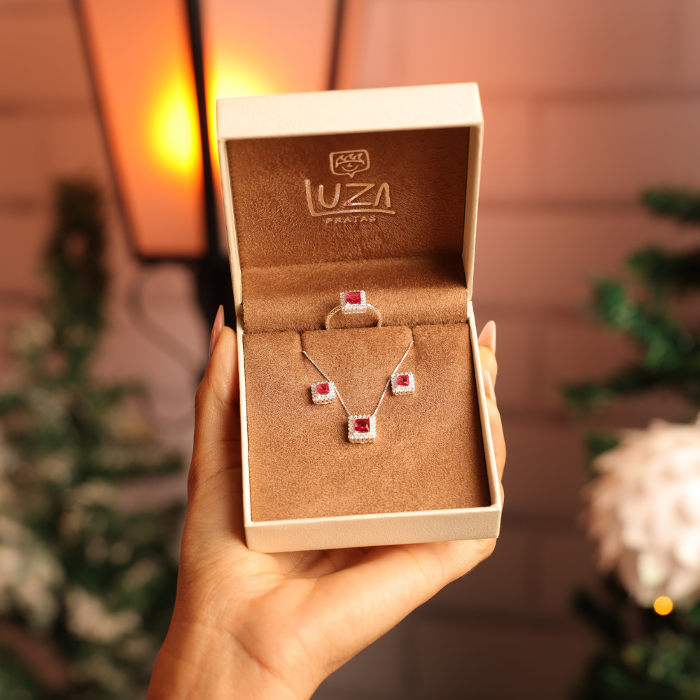 Conjunto Luza Luxo Quadrado Cravejado com Zircônias em Prata 925