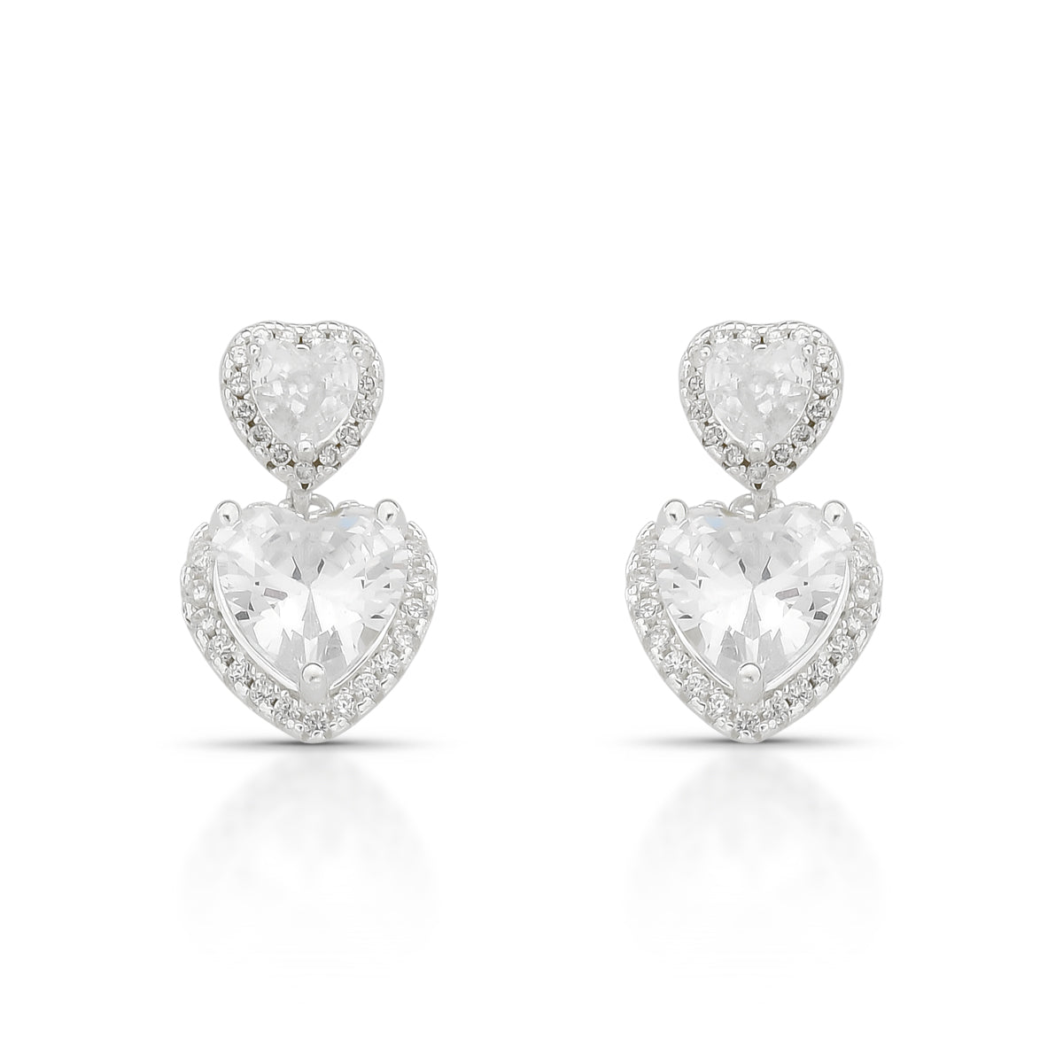 BRINCO PENDENTE CORAÇÕES LUZA PEDRA MAIOR E LATERAL CRAVEJADA EM PRATA 925