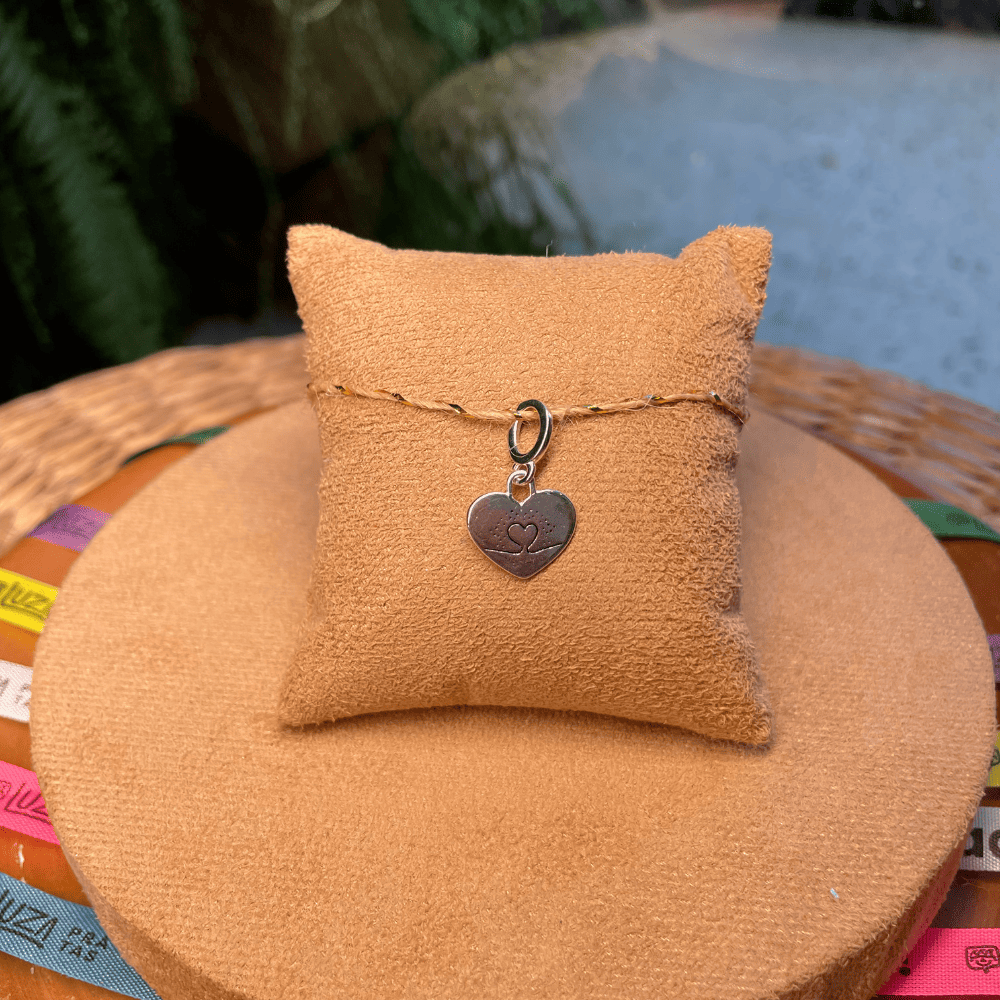 Pingente Luza Medalha de Coração com Frase "Obrigada Deus" em Prata 925