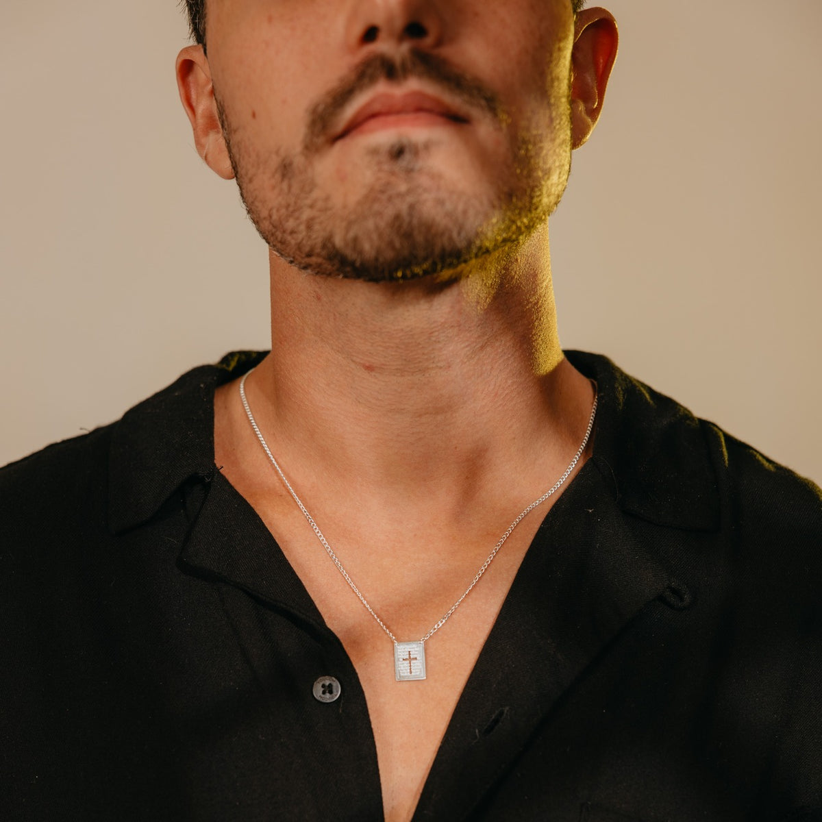 Escapulário Luza Masculino Oração do Pai Nosso em Prata 925