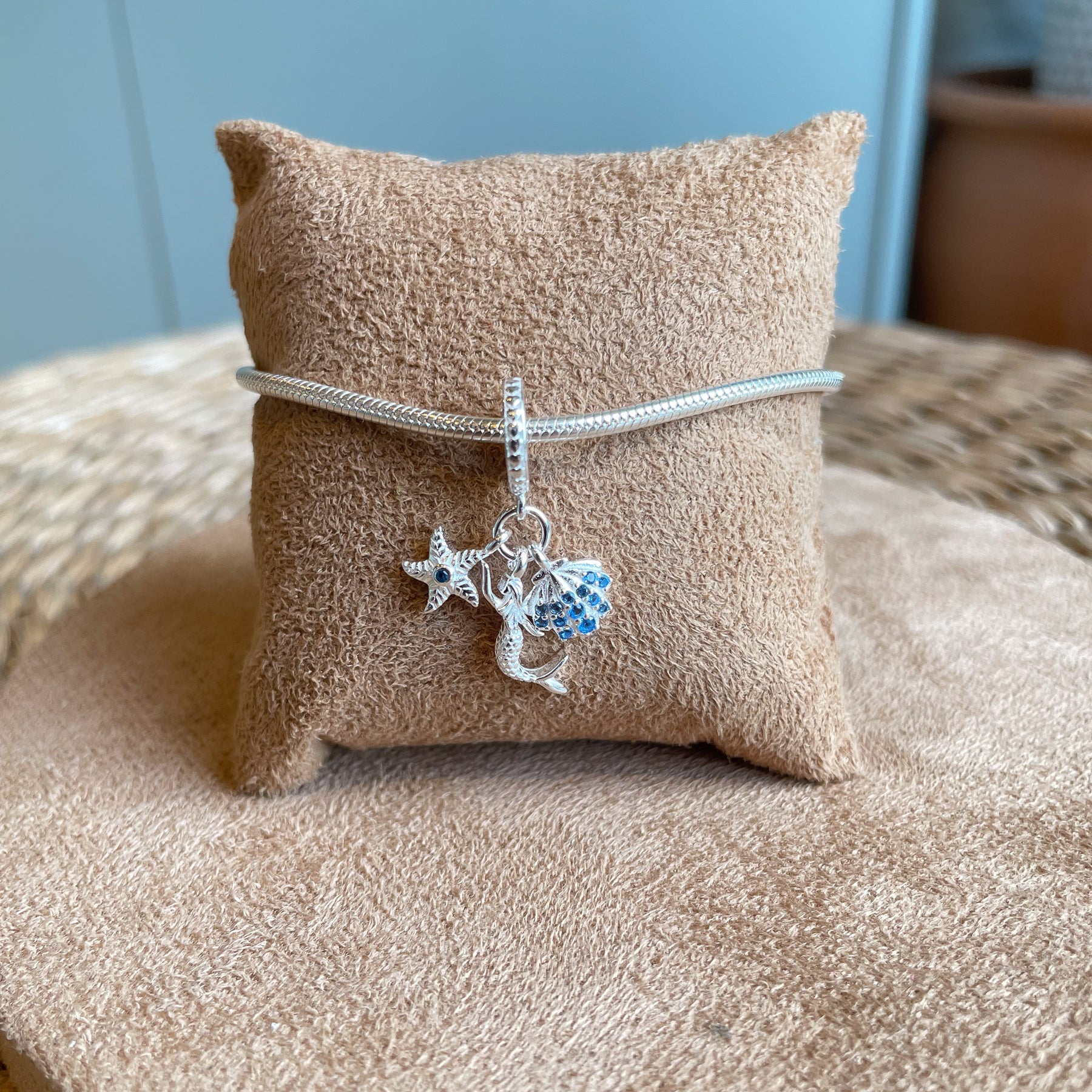 Berloque com 3 Pingentes Luza: Estrela, Sereia e Concha em Prata 925