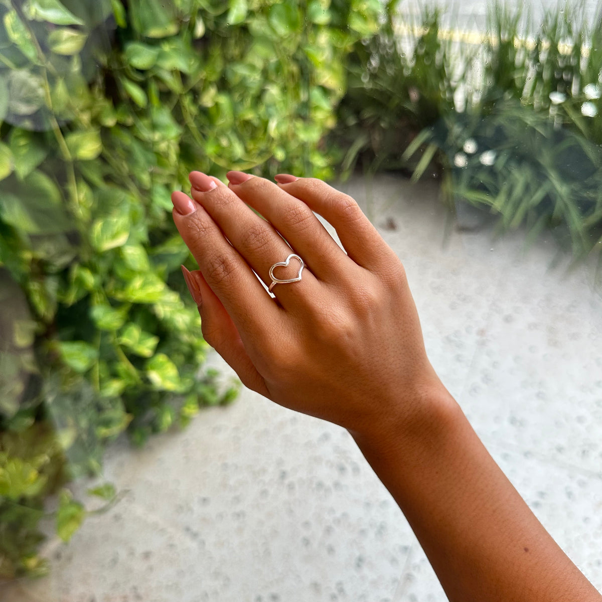 Anel de Coração Luza Vazado em Prata 925