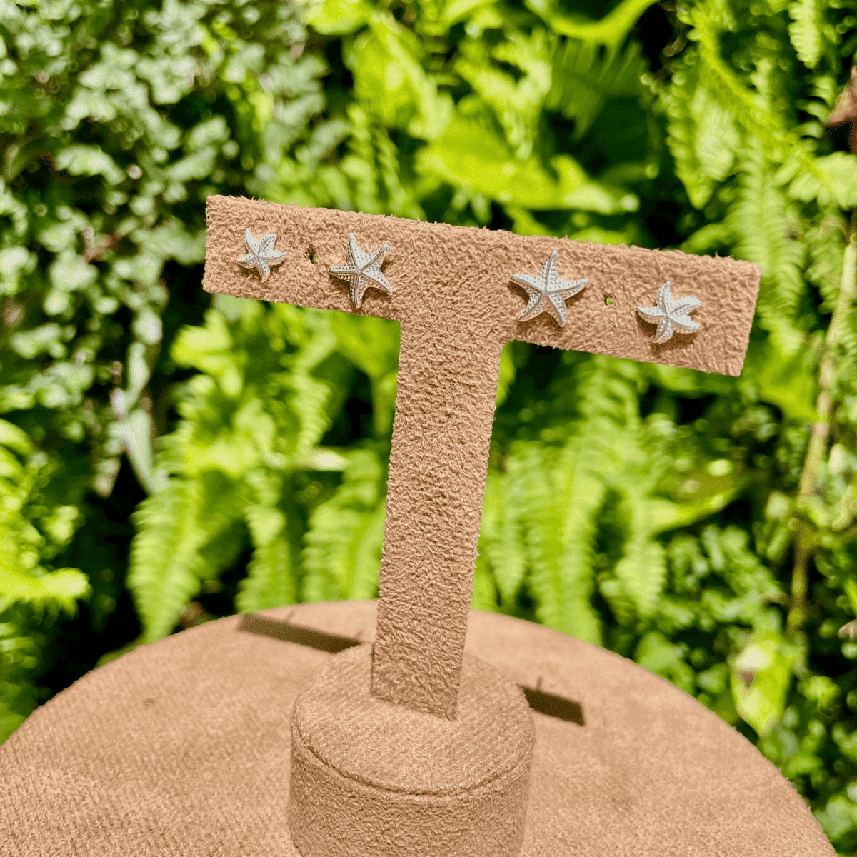 Brinco Dupla Luza de Estrela do Mar Lisa em Prata 925