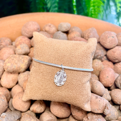 Berloque Luza de Nossa Senhora das Graças em Prata 925