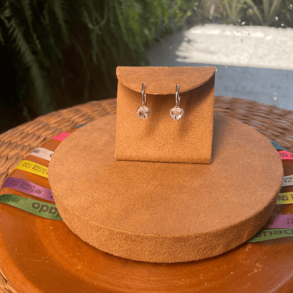 Brinco Argola Luza com Coração Pendente em Prata 925