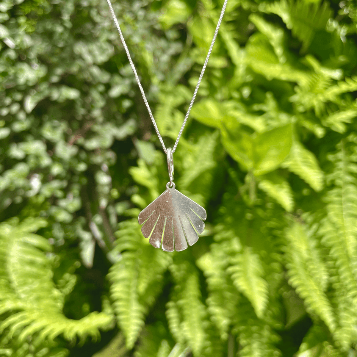 Pingente de Concha Média em Prata 925