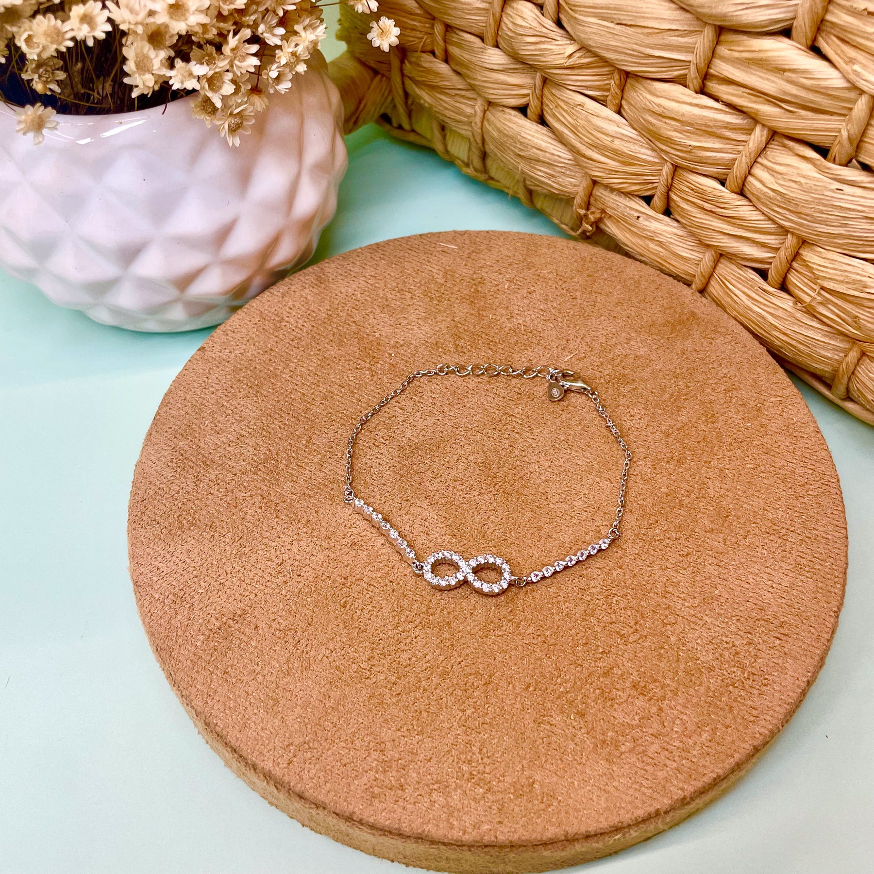 Pulseira Luza de Infinito Cravejado de Zircônia em Prata 925