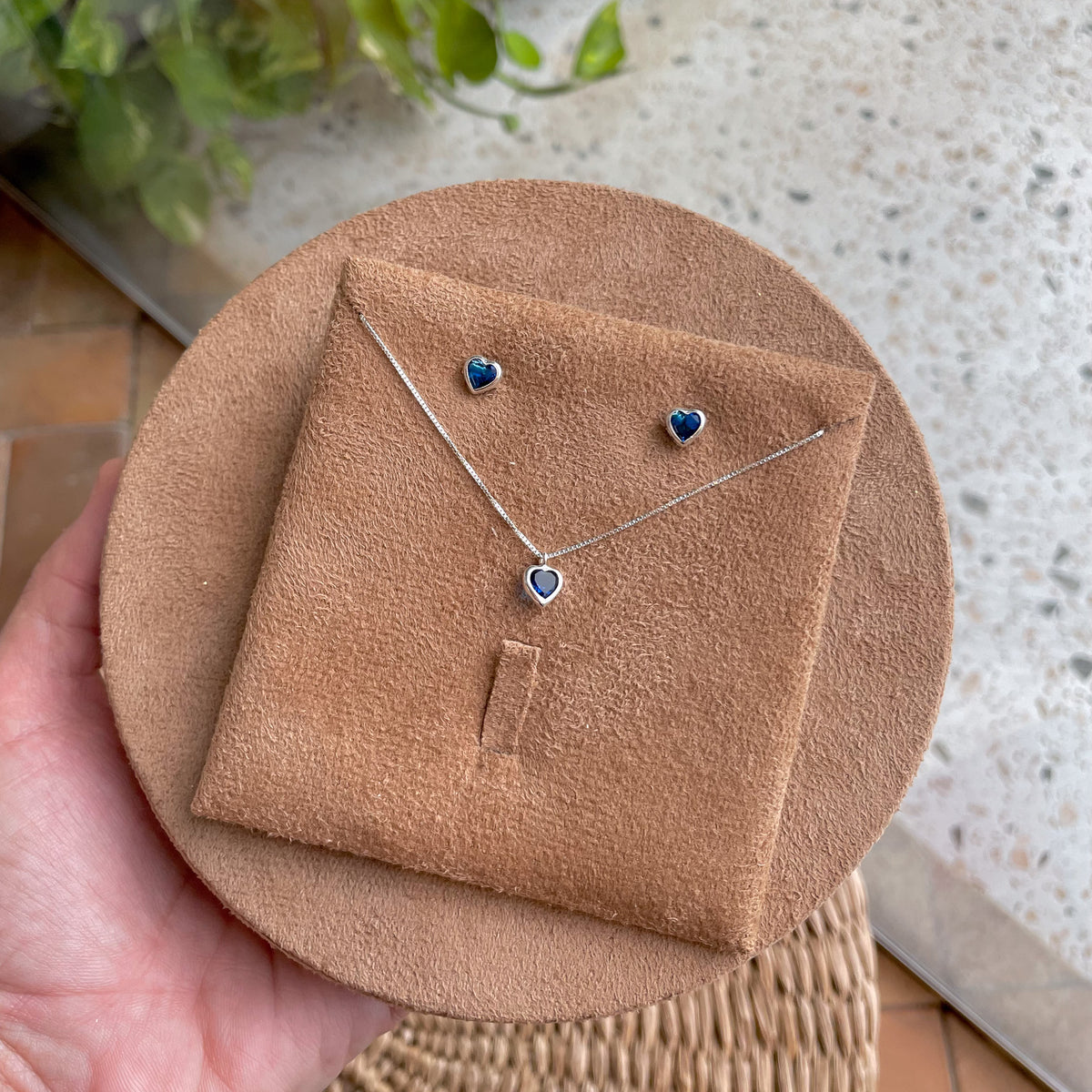 Conjunto de Pontos de Luz em Corações Colors em Prata 925