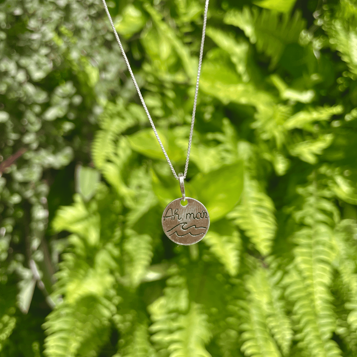 Pingente de Medalha com Frase: "Ah, mar" em Prata 925