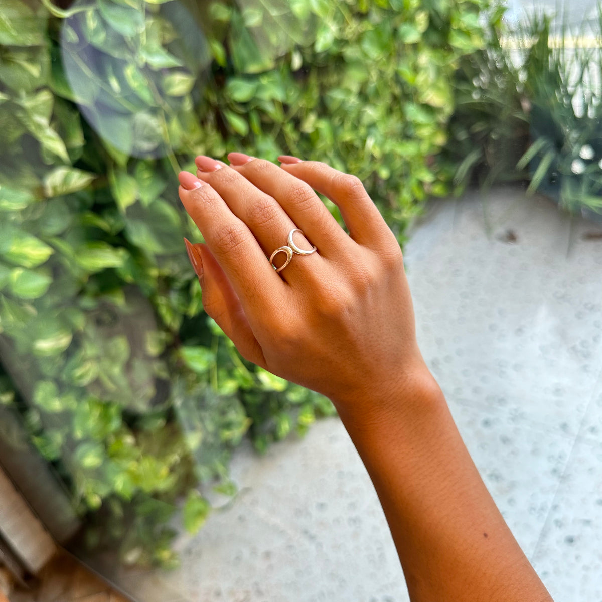 Anel Luza Duas Pontas Ovais Vazadas em Prata 925