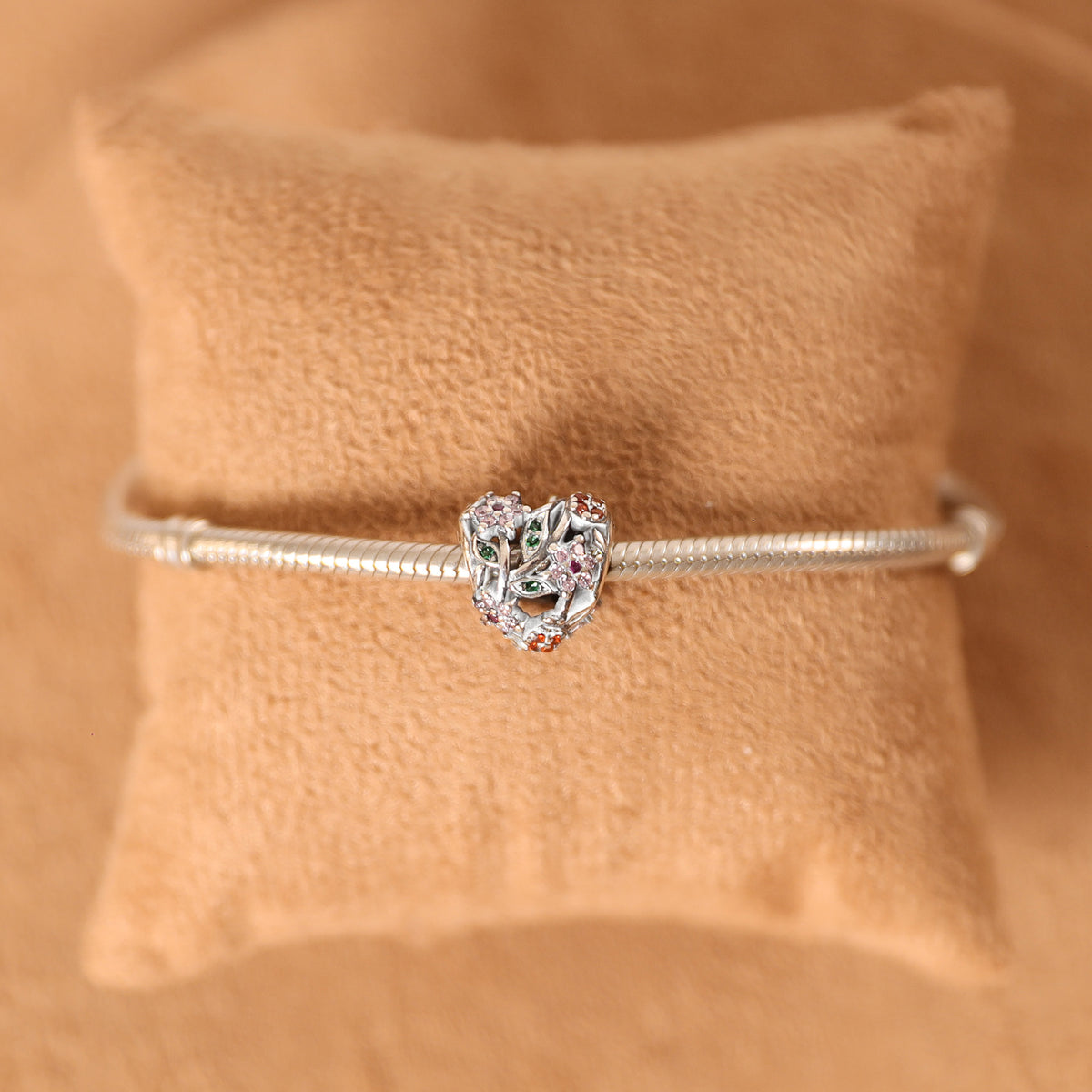 Berloque Coração de Flores com Zircônias Colors em Prata 925