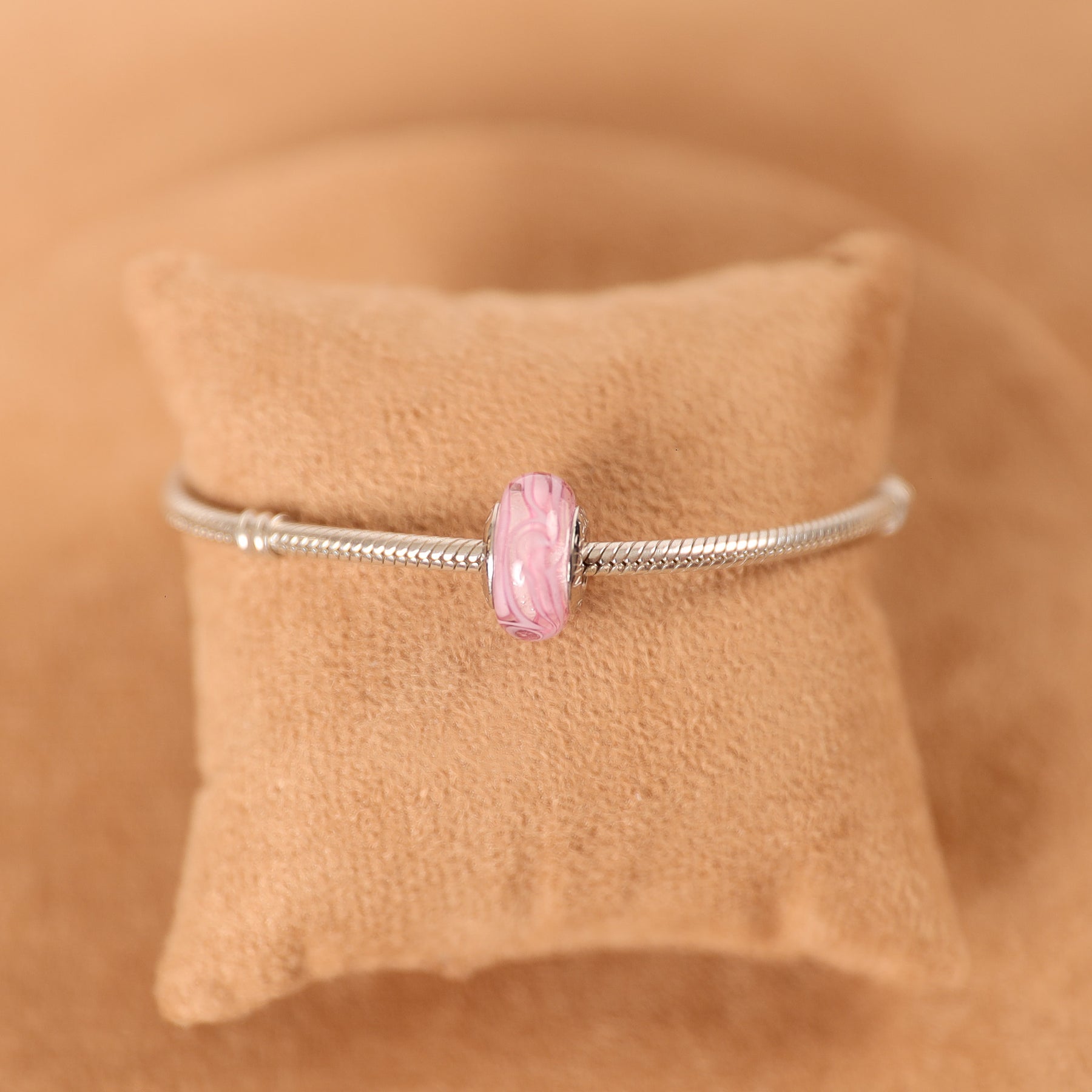 Berloque Separador Murano Rosa e Branco em Prata 925