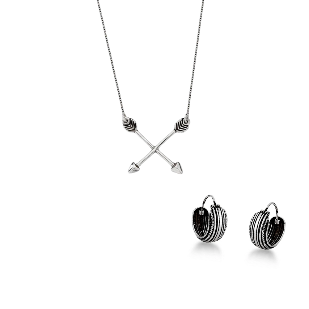 Combo Luza Mística: Choker de Duas Flechas Cruzadas e Brinco Argola de Aro Luza 14MM em Prata 925 Envelhecida