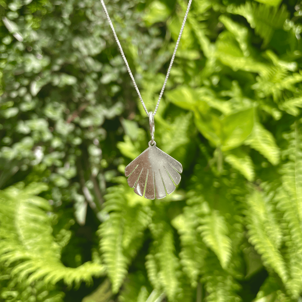 Pingente de Concha Média em Prata 925