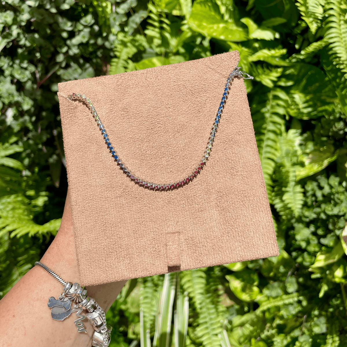 Pulseira Riveira Luza Color em Formato Triangulares em Prata 925