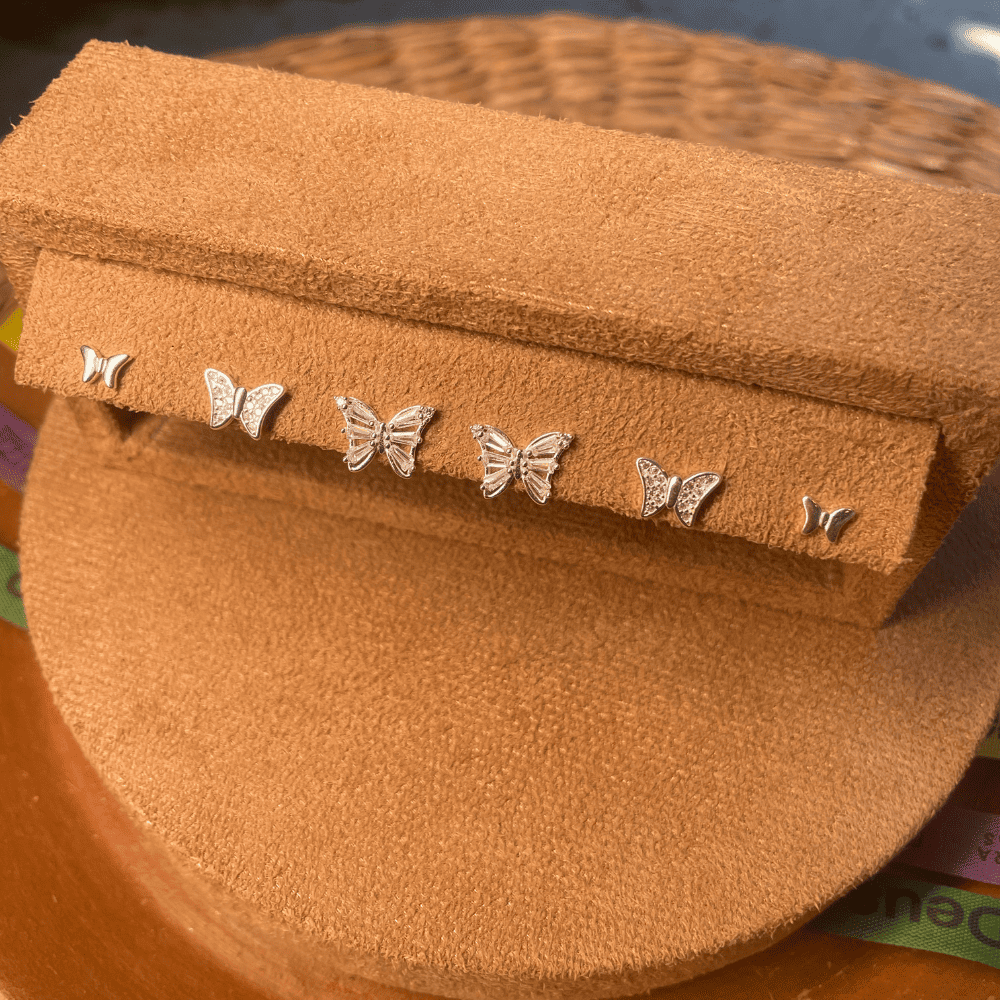 BRINCO TRIO LUZA DE BORBOLETA: NAVETE, CRAVEJADA E LISA EM PRATA 925