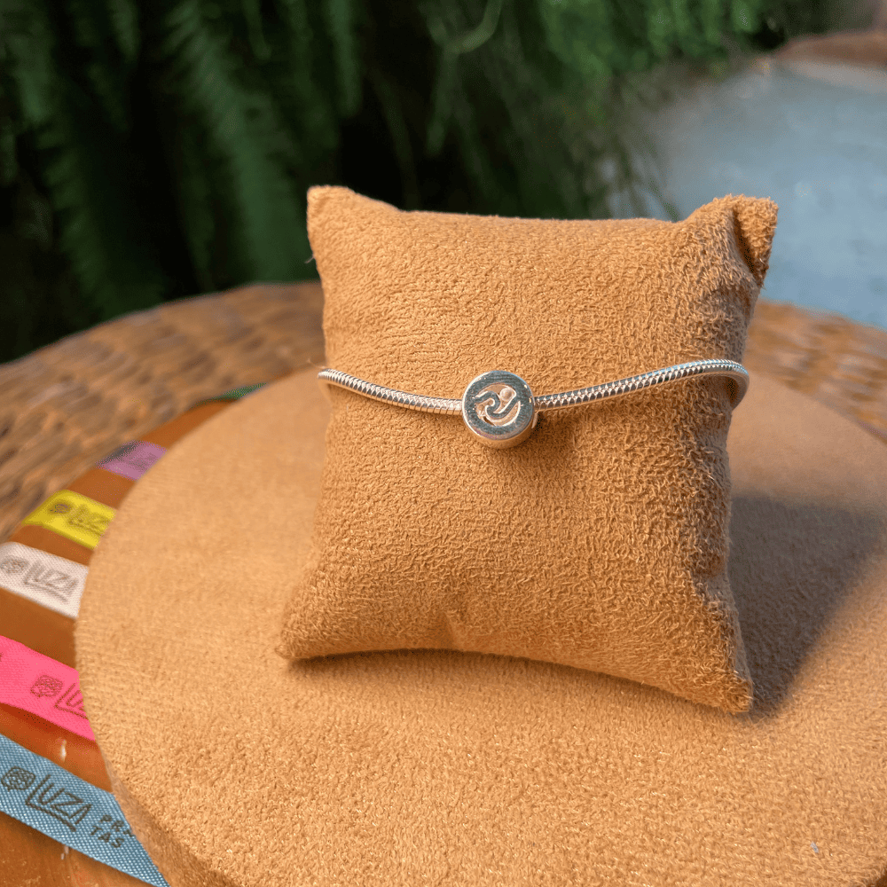 BERLOQUE LUZA DE ONDA EM PRATA 925