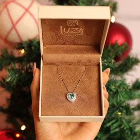 Colar Luza Coração de Cor Esmeral Cravejado de Zircônia em Prata 925