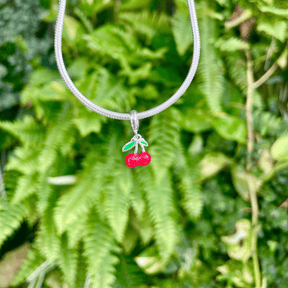 Berloque Duas Cerejas Esmaltadas Luza em Prata 925