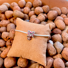 Berloque de Borboleta com Zircônias Colors Luza em Prata 925 Envelhecida