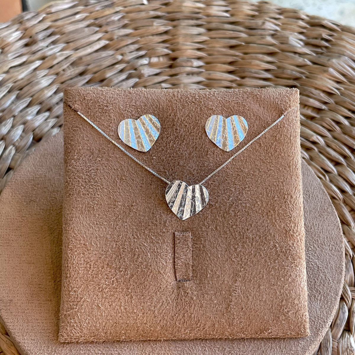 Conjunto Orgânico de Coração Diamantado em Prata 925