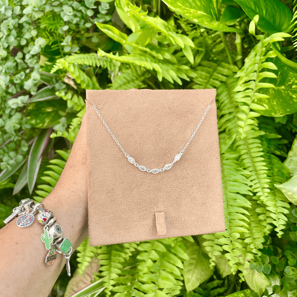 Pulseira com Cinco Cristais Luza em Prata 925