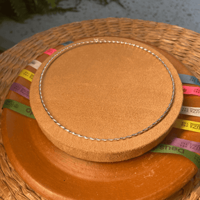 Colar Chocker Luza de Aro com Detalhes Torcido em Prata 925