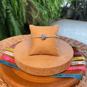 Berloque Luza de Círculo com Zircônias Azuis e Aviões em Prata 925