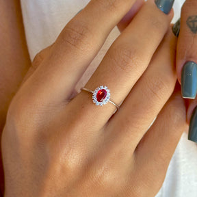 Anel de Formatura Solitário com Pedra Oval Color em Prata 925