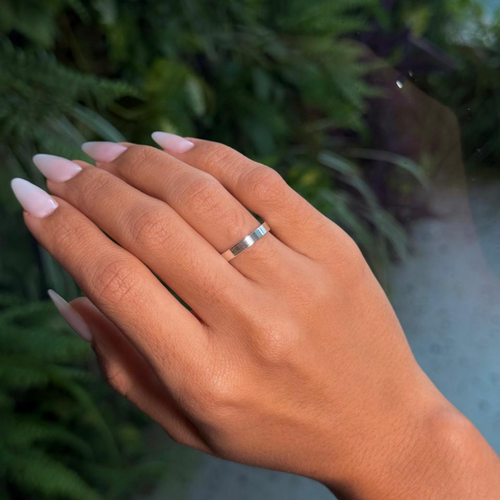 Aliança Luza Fina e Lisa em Prata 925