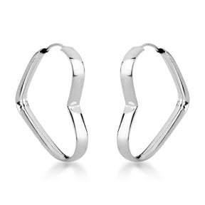 Brinco de Coração  Luza Grande e Liso com Fecho Tubo em Prata 925