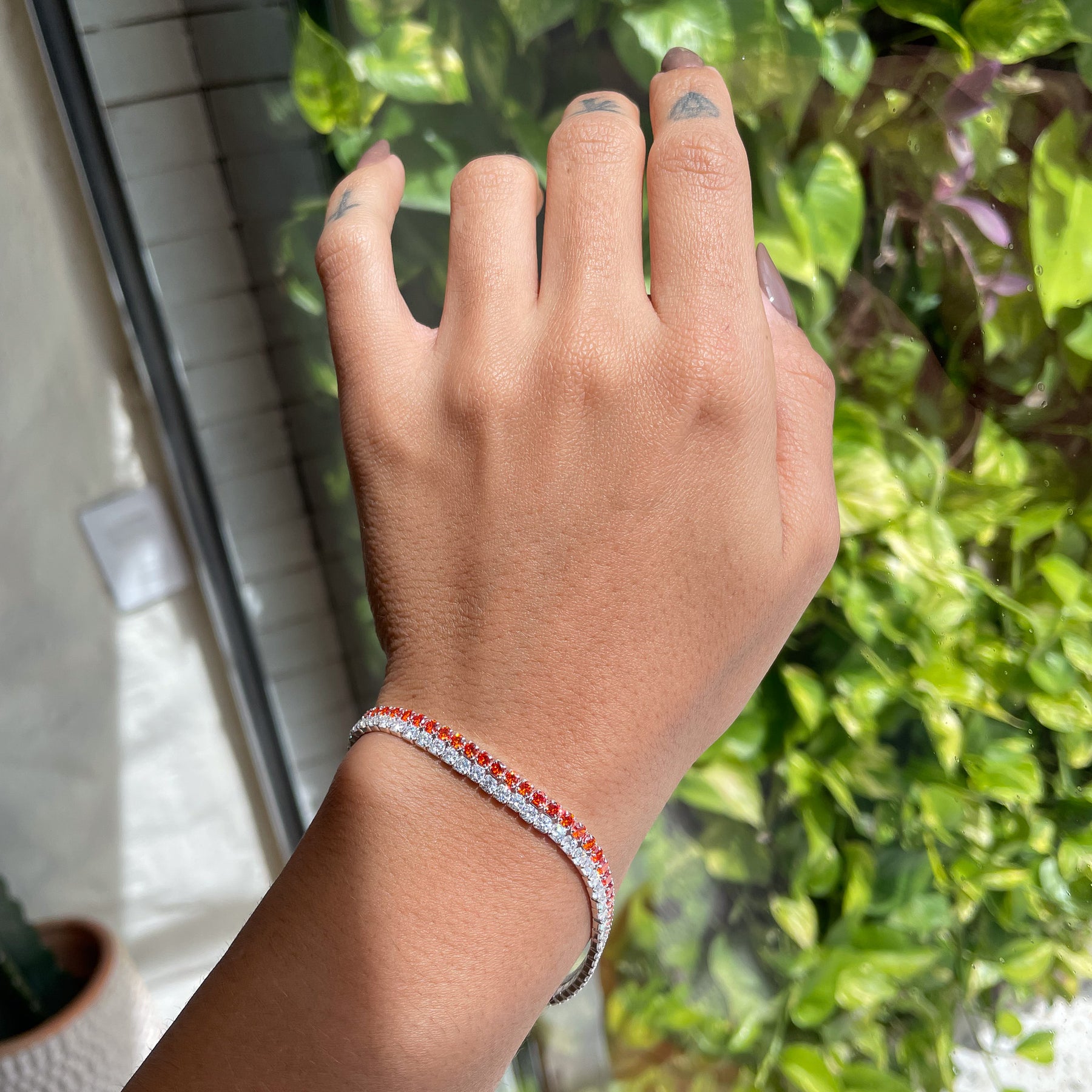 Pulseira Riviera com Linha Branca e Linha Laranja Luza em Prata 925