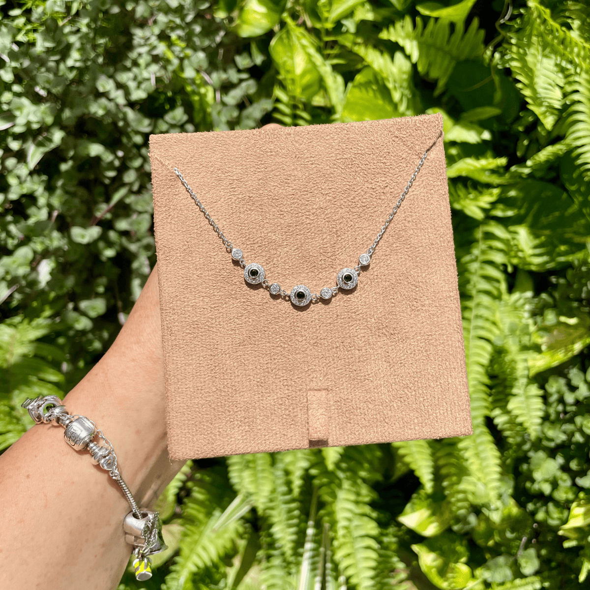 Pulseira com Circulo de Zirconia e Detalhe Azul em Prata 925