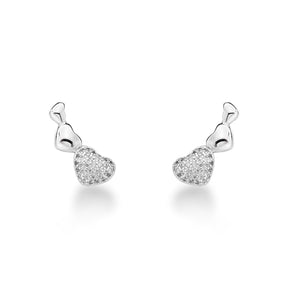 Brinco Ear Cuff Luza com 2 Corações Lisos e 1 Cravejado em Prata 925